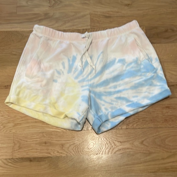 NWT Victoria’s Secret Pink Boyfriend shorts - Picture 1 of 4